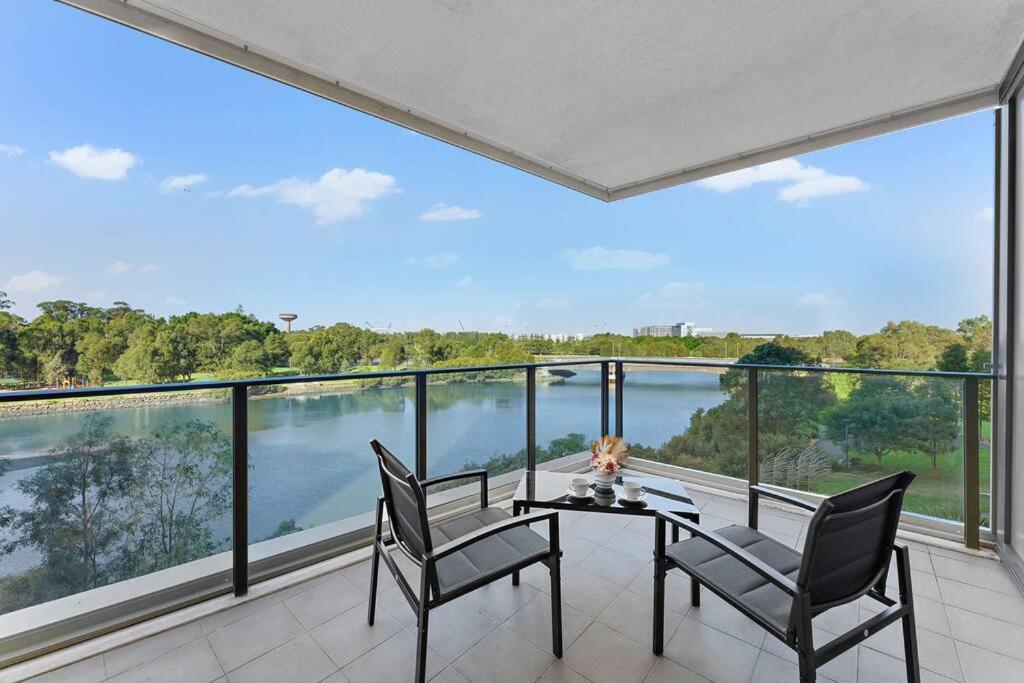 Lakeview Luxury 3bedrooms Wolli Creek Close To Airport Cbd *